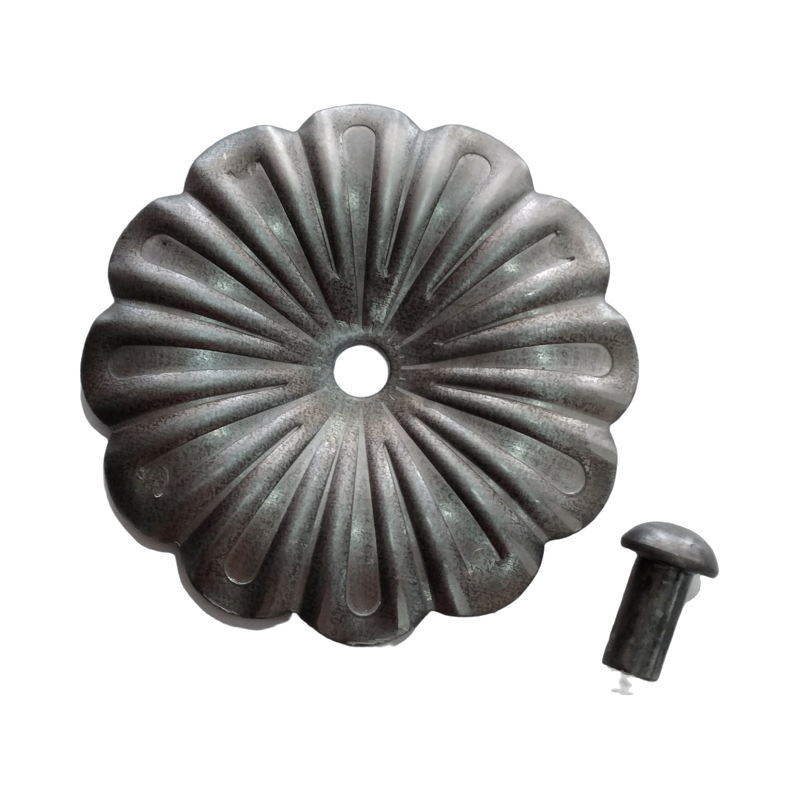 Chapetón de acero troquelado modelo 2164 (Ø92 mm) con remache 8×15 mm